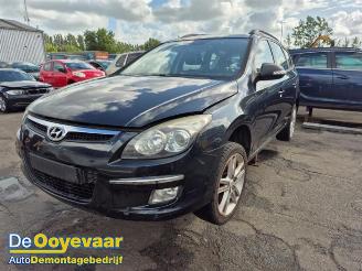 Purkuautot passenger cars Hyundai I-30 i30 Crosswagon (WWH), Combi, 2007 / 2012 2.0 CVVT 16V 2009/6