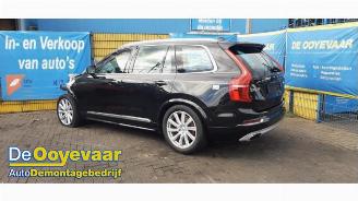 Coche siniestrado Volvo Xc-90 XC90 II, SUV, 2014 2.0 T8 16V Twin Engine AWD 2015/12
