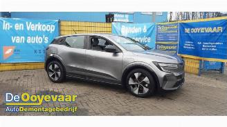 rozbiórka samochody osobowe Renault Mégane E-Tech Megane E-Tech (RCB), SUV, 2021 60 kWh 2023/3