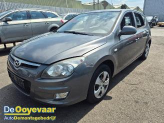 Vrakbiler bedrijf Hyundai I-30 i30 (FD), Hatchback, 2007 / 2011 1.4 CVVT 16V 2010/2