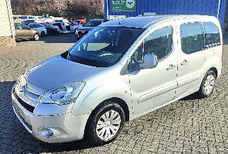 Schadeauto Citroën Berlingo Citroën Berlingo HDi multispace euro 5 ! 2011/1