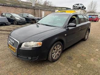 skadebil auto Audi   2006/4