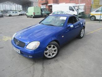 Schadeauto Mercedes SLK  1999/4