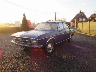 Audi 100  picture 1