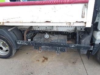 Fuso Canter  picture 10