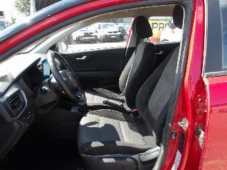 Kia Stonic  picture 18