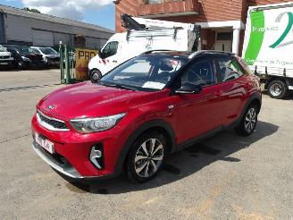 Schadeauto Kia Stonic  2021/7