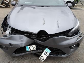 Renault Clio  picture 11