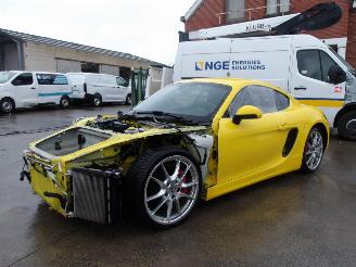 Coche accidentado Porsche Cayman GTS 2015/1