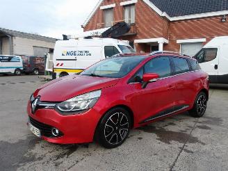 Voiture accidenté Renault Clio  2015/3
