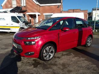 Coche accidentado Citroën C4-picasso  2014/3