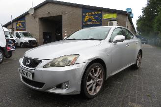 skadebil auto Lexus IS 220D SEDAN RHD UITVOERING !!!! ENGELS KENTEKEN 2006/9