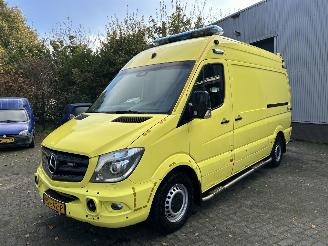 skadebil auto Mercedes Sprinter 319 CDI V6 EX AMBULANCE, XENON, LEDVERLICHTING, LUCHTVERING ENZ 2017/9
