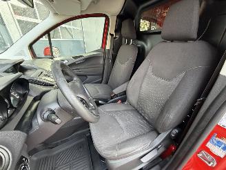 Ford Transit Courier Van 1.0 EcoBoost Airco/ PDC/ Trekhaak/ Verwarmde Voorruit/ picture 12
