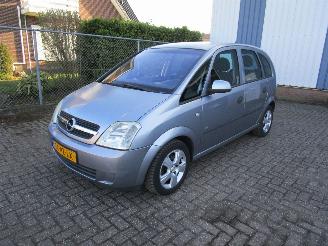 skadebil auto Opel Meriva 1.6 Clima Radio/CD 2005/2