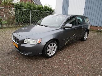 Schadeauto Volvo V-50 1.6 D Clima Radio/CD 6-Bak 2011/1