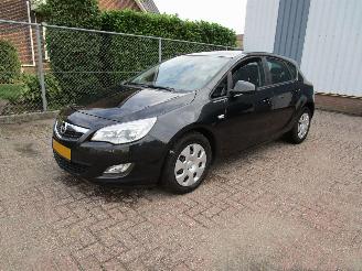 Unfallwagen Opel Astra 2.0 CDTI Navi Clima 170.000 KM 2012/6
