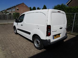 Peugeot Partner 1.6 HDI Navi Airco 175.000 Km picture 2