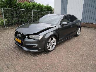 Avarii autoturisme Audi A3 1.4 TFSI Sedan Navi Clima 6-Bak 2016/4