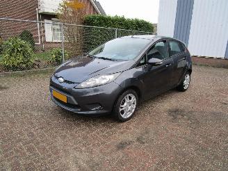 Unfallwagen Ford Fiesta 1.25 Airco Radio/CD 5-Drs 2010/2