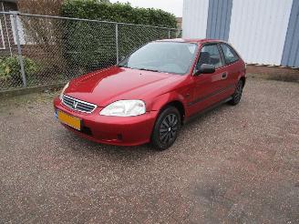 Coche accidentado Honda Civic 1.4 Automaat 1999/7