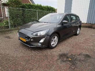 uszkodzony samochody osobowe Ford Focus 1.0 Camera Navi Clima 6-Bak 2021/1