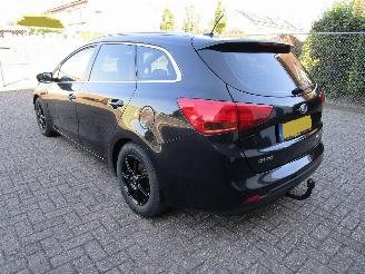 Kia Ceed 1.6 GDI Camera Navi Clima 6-Bak picture 2