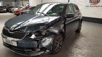 skadebil auto Skoda Fabia 1.2 TSI 16V AUT 4DRS  BENZ 1.197CC 81KW 110PK 2017/2