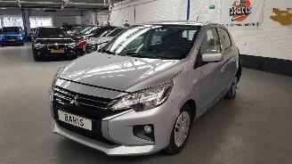 Vaurioauto  passenger cars Mitsubishi Space-star 1.2 12V HATC.  BENZ 1.193CC 52KW 71PK 2021/11