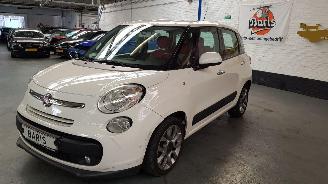 krockskadad bil auto Fiat 500L 1.4 16V MPV  BENZ 1.368CC 70KW 95PK 2012/10