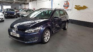 skadebil auto Volkswagen Golf 1.2 TSI 16V BLUEMOTION COMBI BENZ 1.197CC 81KW 110PK 2016/1
