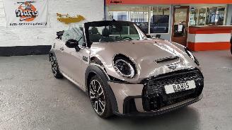 Avarii autoturisme Mini Cooper S 2.0 16V COOPER S CABRIO BENZ  AUT 1.998CC 131KW 178PK 2022/1
