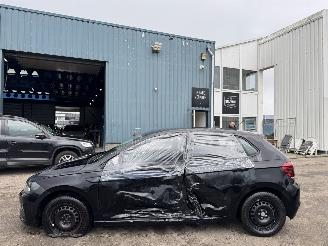 uszkodzony samochody osobowe Volkswagen Polo 1.0 TSI 5DRS AIRCO BJ 2018 2018/3