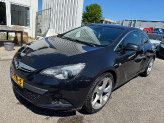 Unfallwagen Opel Astra GTC 1.4 Turbo Sport 2012/1