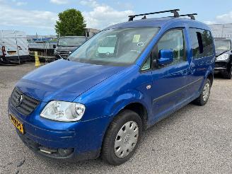 Schadeauto Volkswagen Caddy 1.6 Comfortline 5p. 2010/1