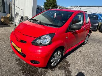 skadebil auto Toyota Aygo 1.0-12V Access 2009/5
