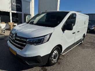 skadebil auto Renault Trafic 2.0 dCi 110 T29 L1H1 Comfort 2022/12