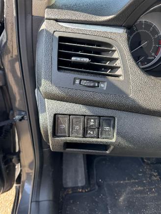 Suzuki Kizashi 2.4 Sport AUTOMAAT BJ 2011 205.760 KM picture 9