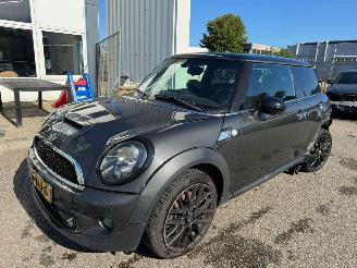 skadebil auto Mini Cooper S Cooper S 10 Years II BJ 2012 135.652 KM 2012/4