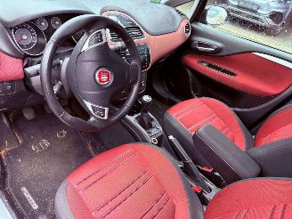 Fiat Punto Evo 1.3 M-Jet Dynamic BJ 2011 199.719 KM picture 9