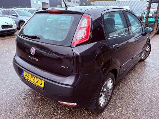 Fiat Punto Evo 1.3 M-Jet Dynamic BJ 2011 199.719 KM picture 5