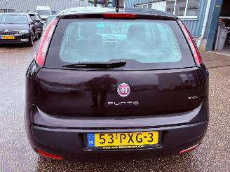 Fiat Punto Evo 1.3 M-Jet Dynamic BJ 2011 199.719 KM picture 4