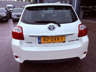 Toyota Auris 1.8 AUTOMAAT Full Hybrid Aspiration BJ 2012 305.866 KM picture 4