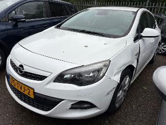Schadeauto Opel Astra 1.4 Turbo Sport 2012/4
