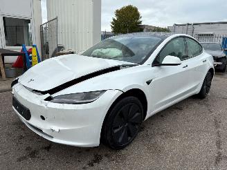 damaged passenger cars Tesla Model 3 Long Range RWD 78 kWh 2025/6
