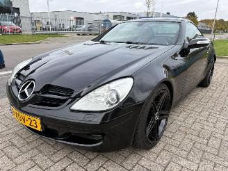 Unfallwagen Mercedes SLK 200 K. BJ 2004 243.379 KM 2004/8