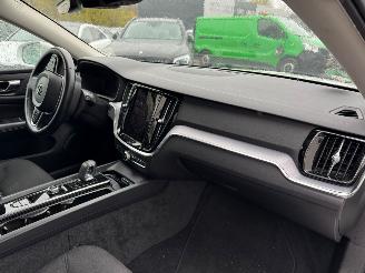Volvo V-60 2.0 B3 AUTOMAAT BJ 2022 Momentum Busines picture 17