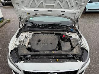Volvo V-60 2.0 B3 AUTOMAAT BJ 2022 Momentum Busines picture 10
