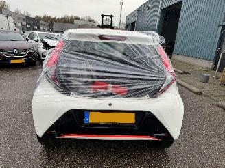 Toyota Aygo 1.0 VVT-i CABRIO x-cite BJ 2019 50.148 KM picture 4