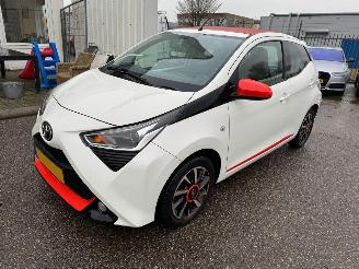 skadebil auto Toyota Aygo 1.0 VVT-i CABRIO x-cite BJ 2019 50.148 KM 2019/9